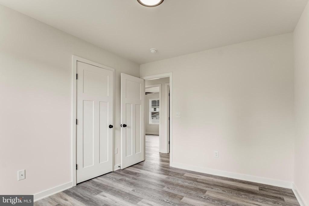 17 Carol Street - Photo 36
