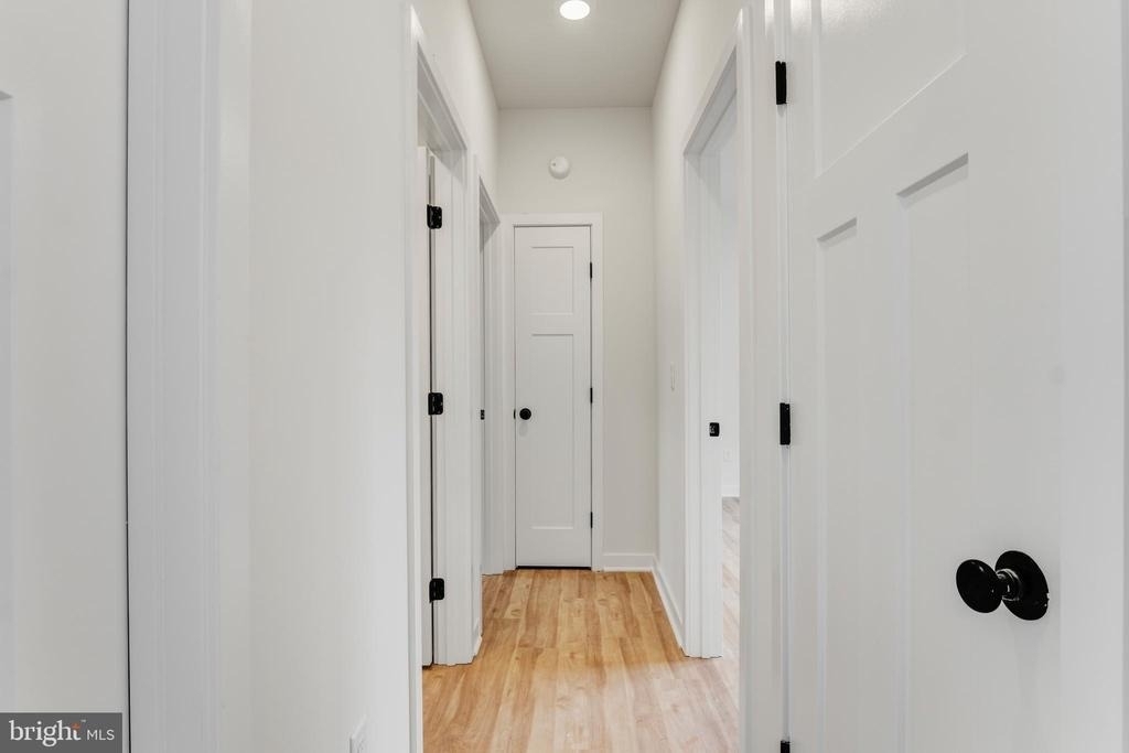 17 Carol Street - Photo 14