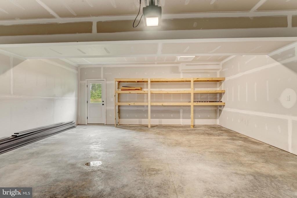 17 Carol Street - Photo 34