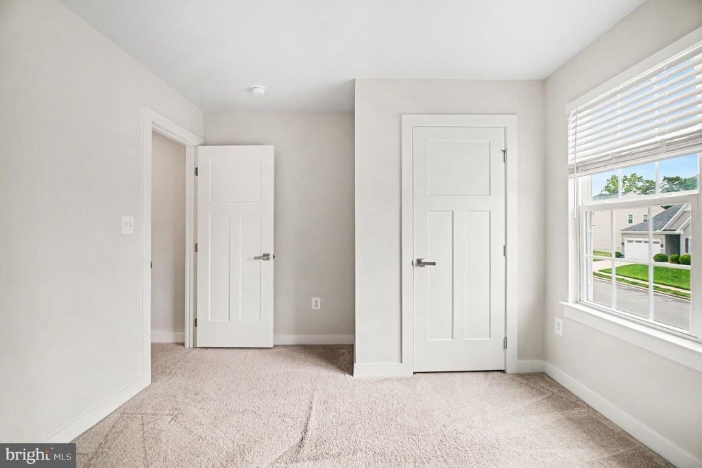 5704 Piney Glade Road - Photo 15