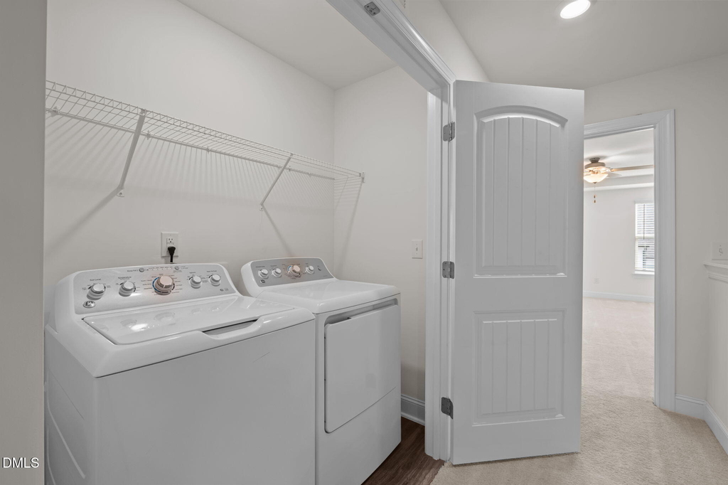 1033 Heartstone Way - Photo 18