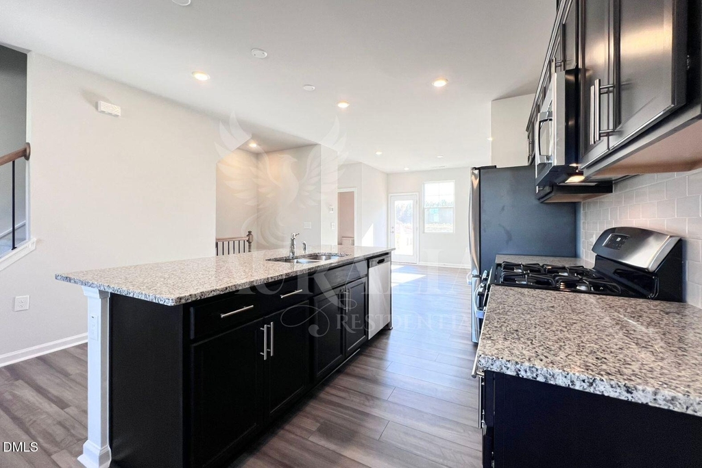 181 Ivy Vine Way - Photo 5