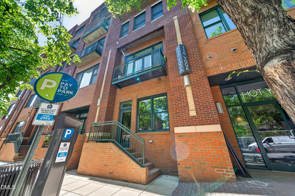 444 S Blount Street - Photo 0
