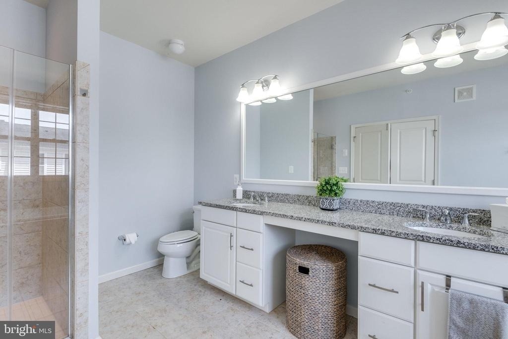 23564 Buckland Farm Terrace - Photo 30