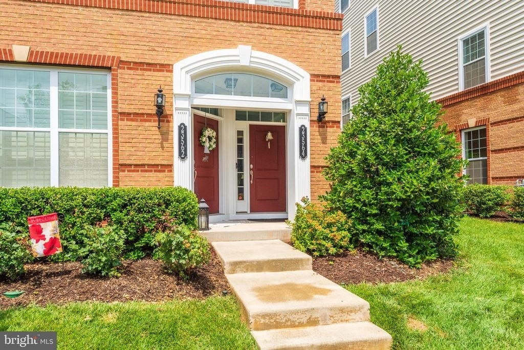 23564 Buckland Farm Terrace - Photo 3