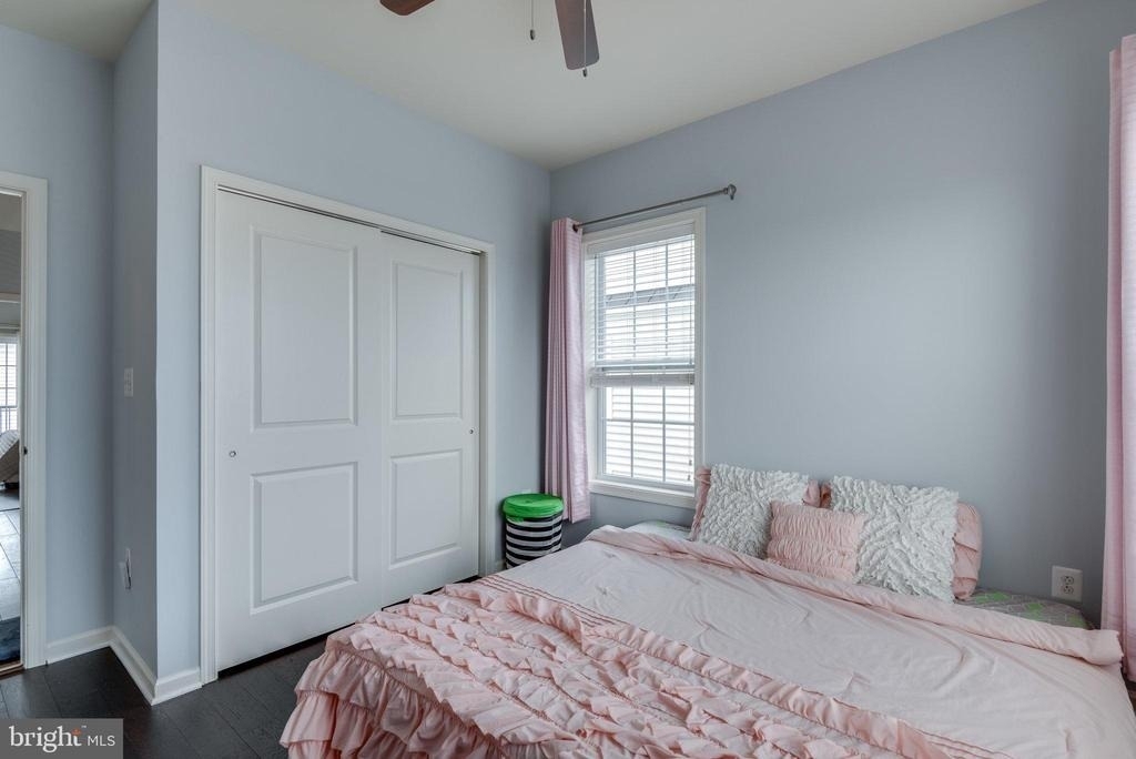23564 Buckland Farm Terrace - Photo 33
