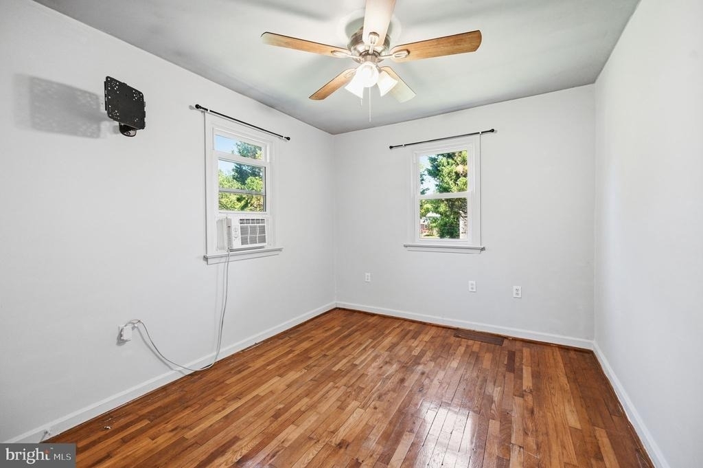 44 S Woodlawn Avenue - Photo 18