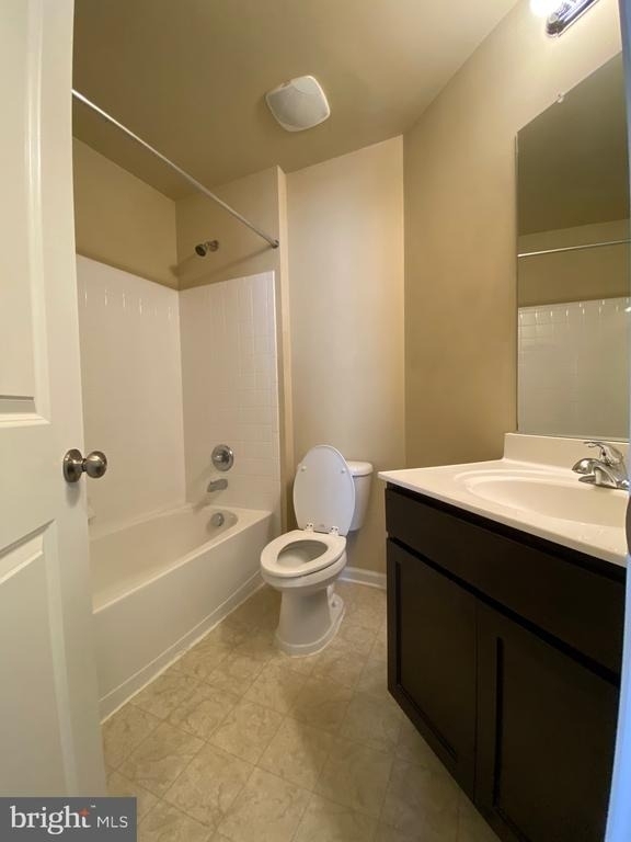 25232 Demilton Terrace - Photo 14