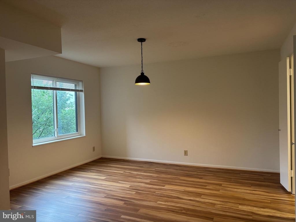 8370 Greensboro Drive - Photo 2