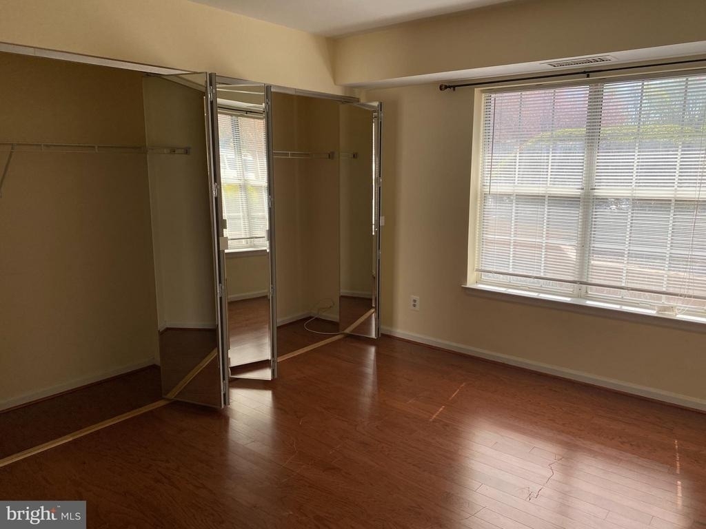 5800 Cove Landing Road - Photo 14