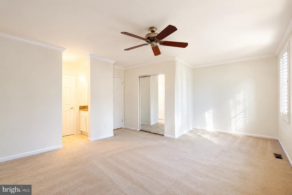 2184 Pond View Court - Photo 21
