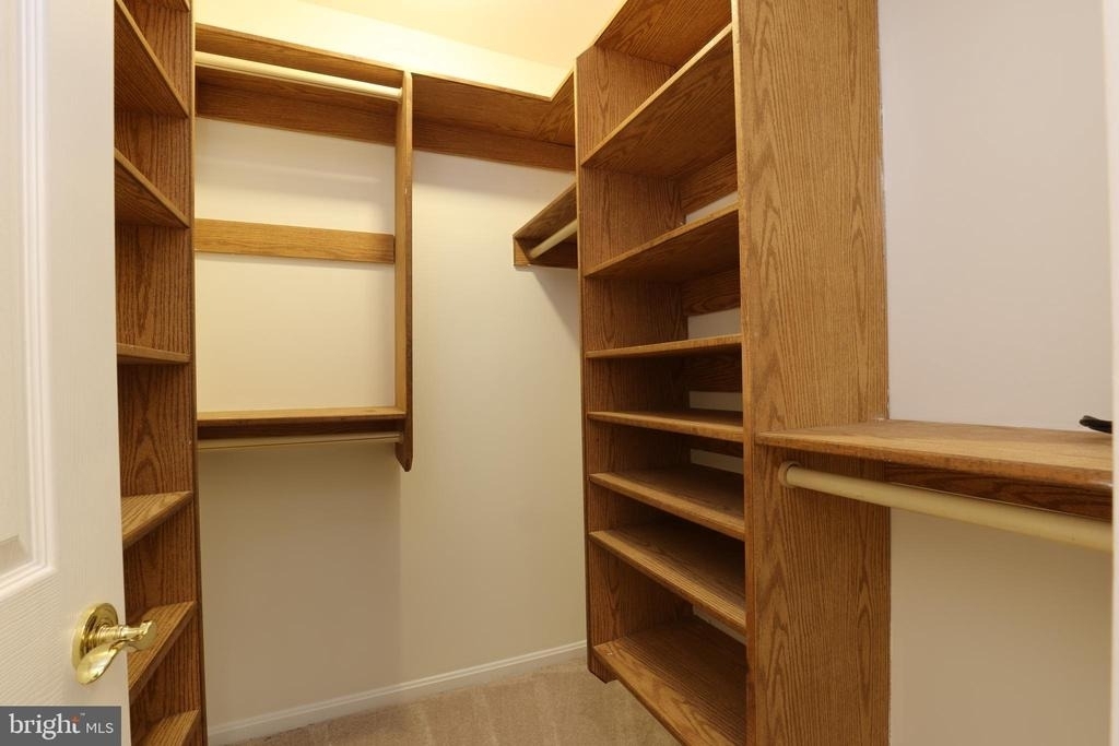 2184 Pond View Court - Photo 20