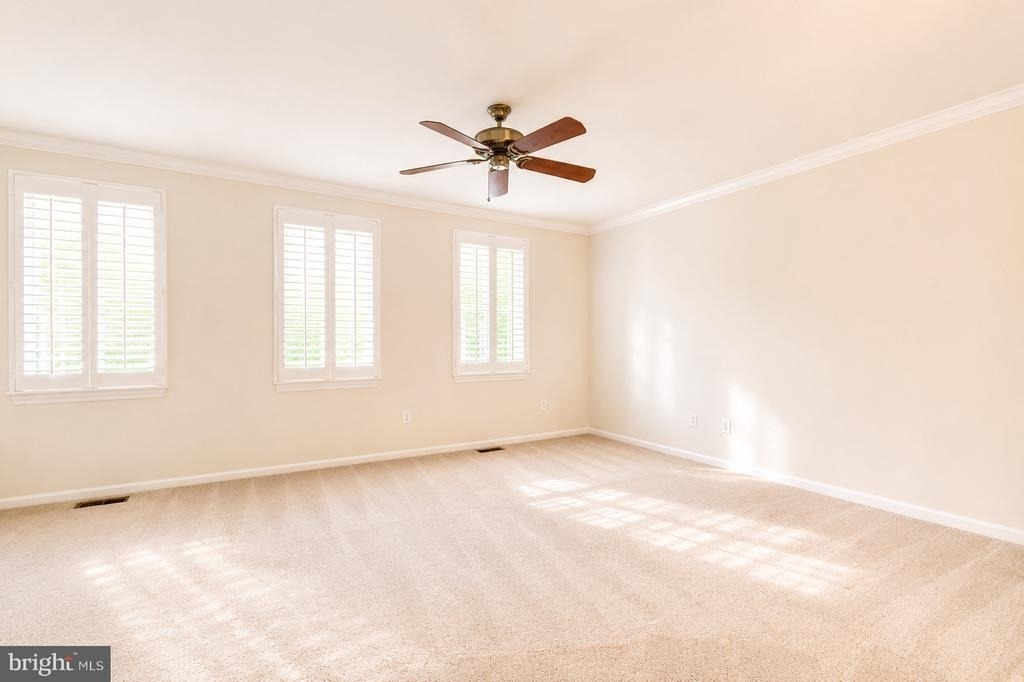 2184 Pond View Court - Photo 16