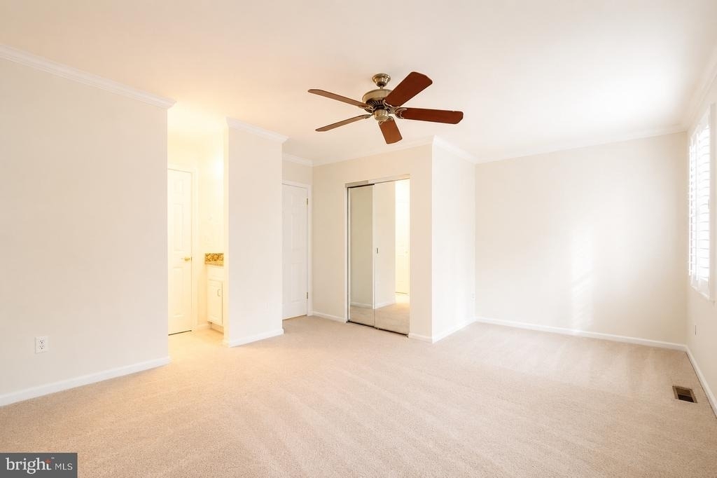 2184 Pond View Court - Photo 17