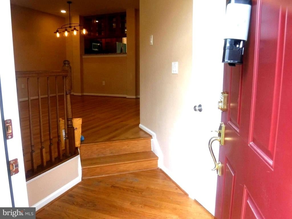 8714 Wadebrook Terrace - Photo 2