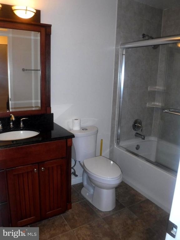 8714 Wadebrook Terrace - Photo 15