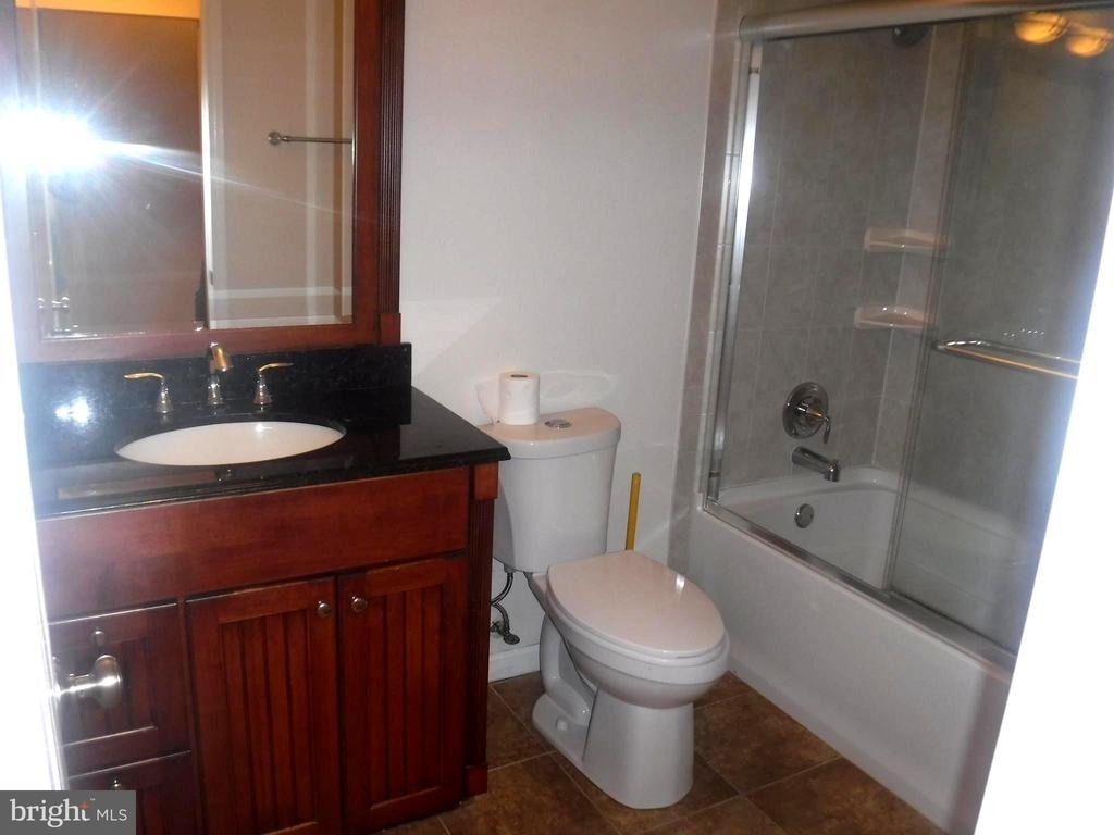 8714 Wadebrook Terrace - Photo 14