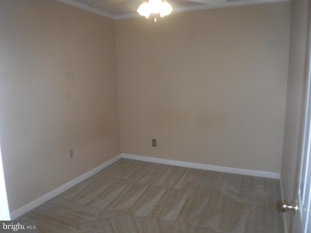 8714 Wadebrook Terrace - Photo 31