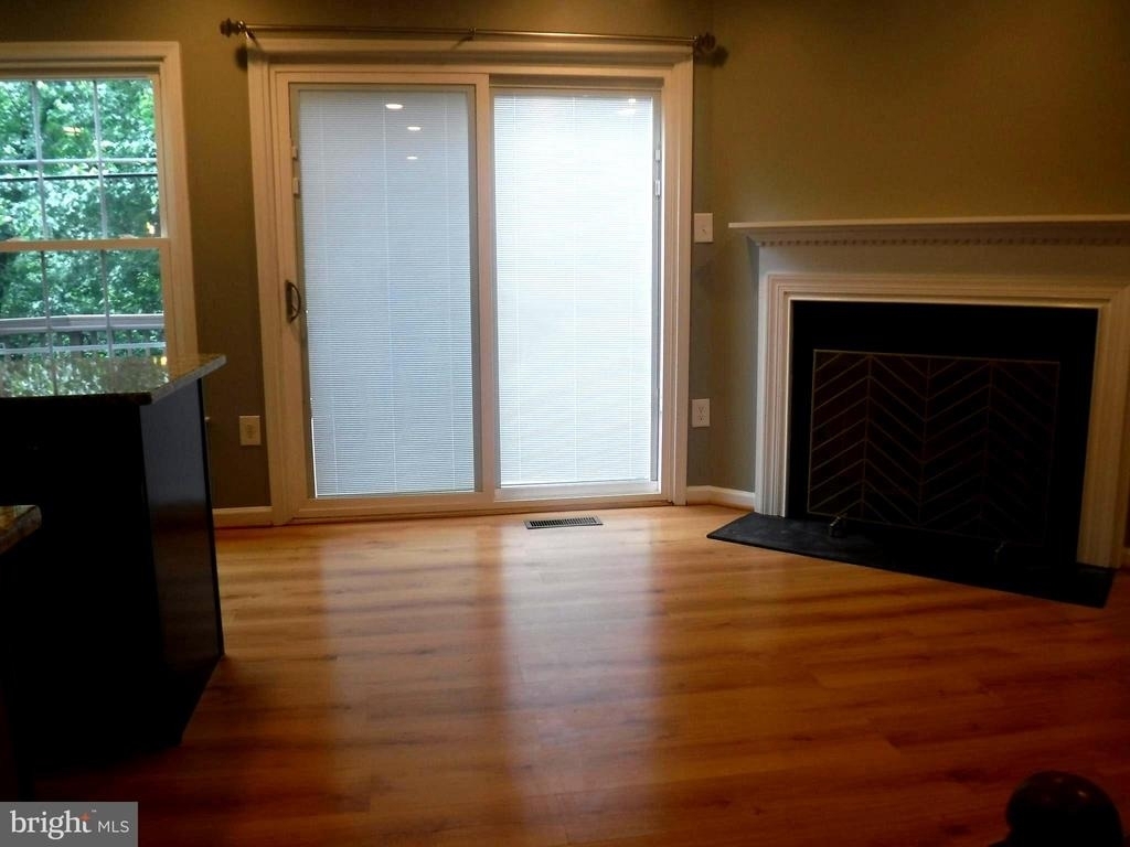 8714 Wadebrook Terrace - Photo 8