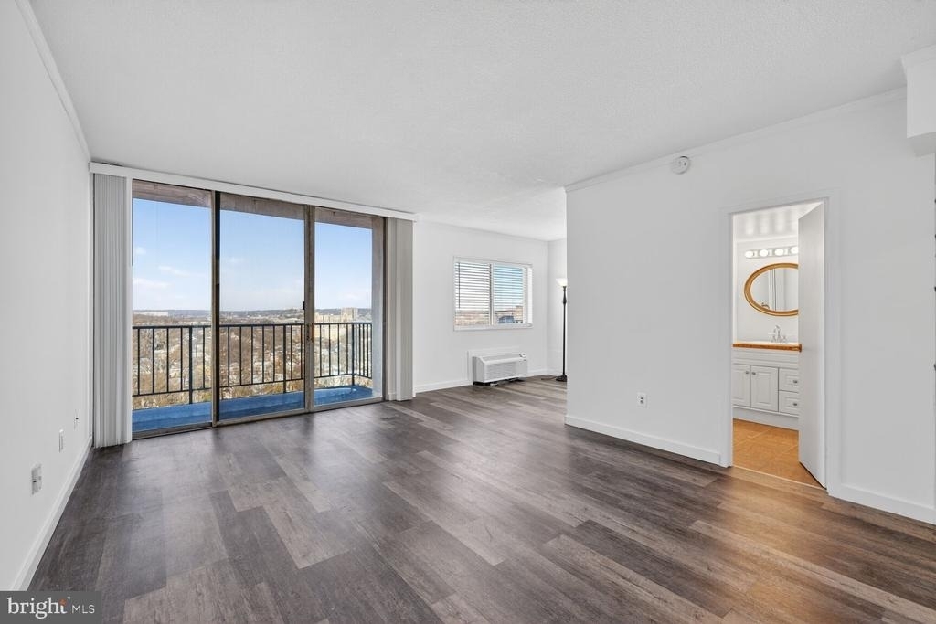2059 Huntington Avenue - Photo 0
