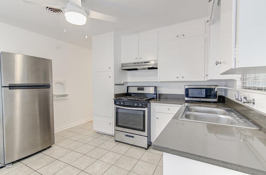 1711 Brentwood St - Photo 7