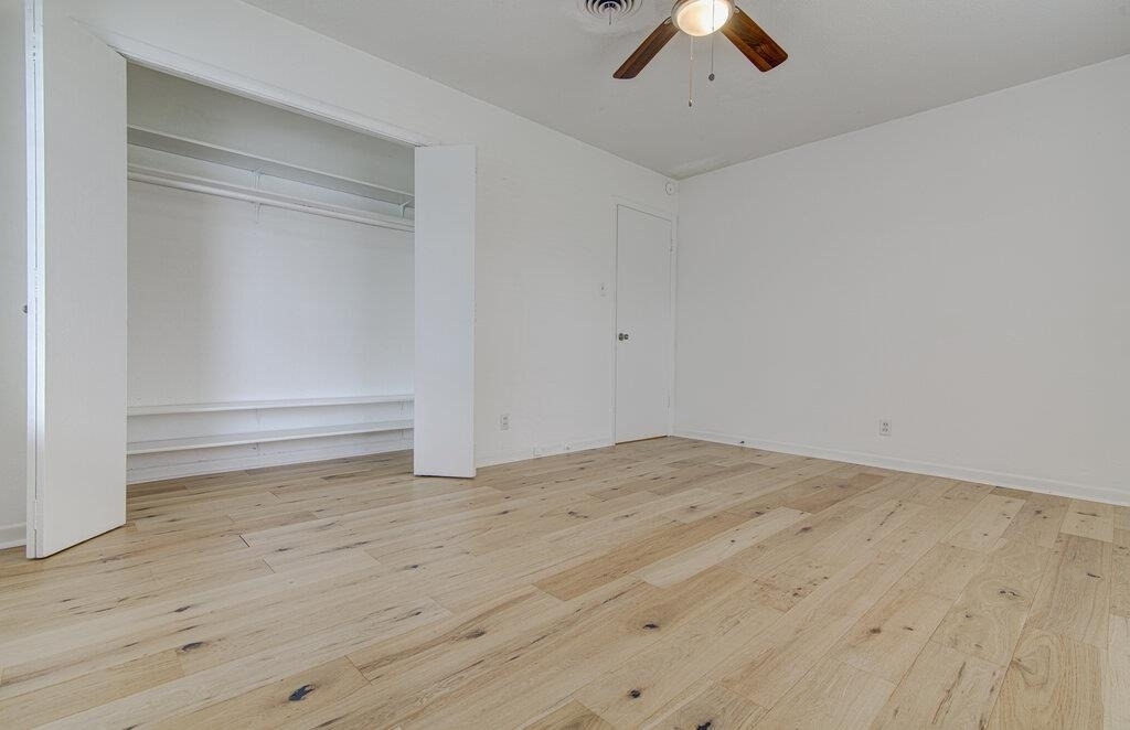 1711 Brentwood St - Photo 11