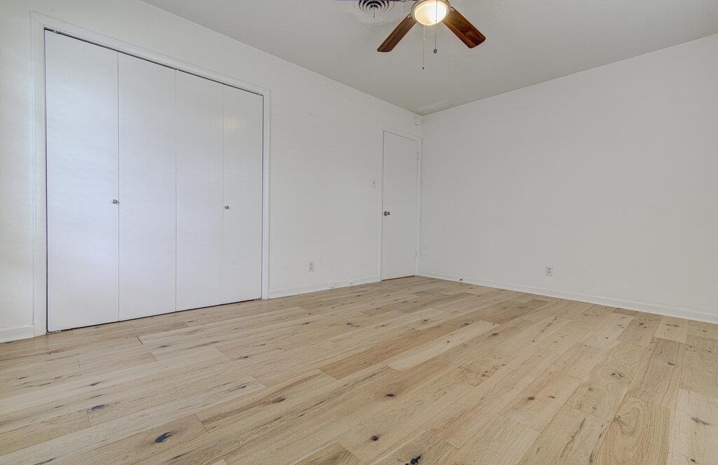 1711 Brentwood St - Photo 9