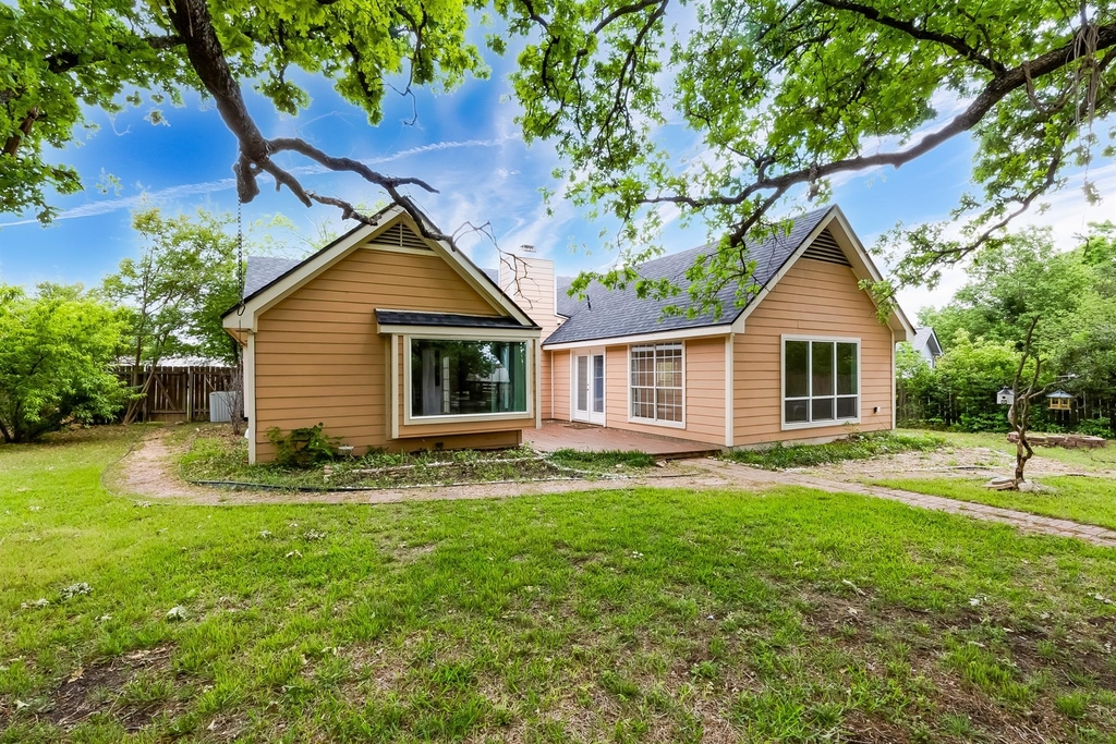 2106 Heather Dr - Photo 31