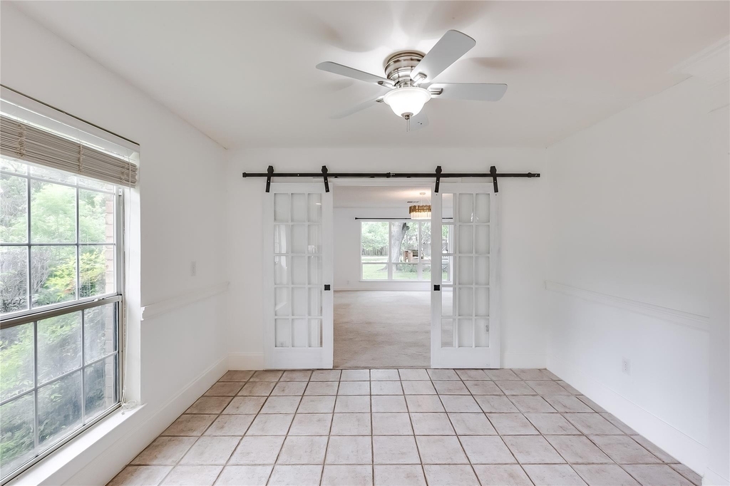 2106 Heather Dr - Photo 13