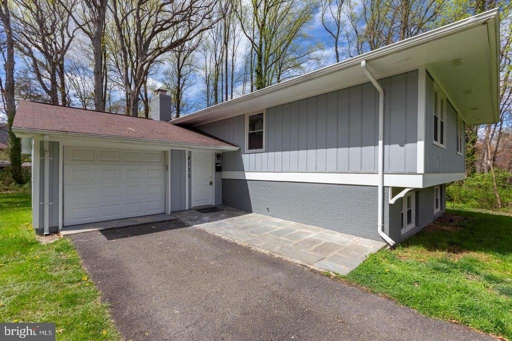 4106 Lamarre Drive - Photo 3
