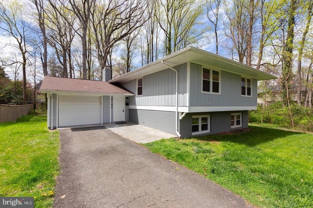 4106 Lamarre Drive - Photo 2