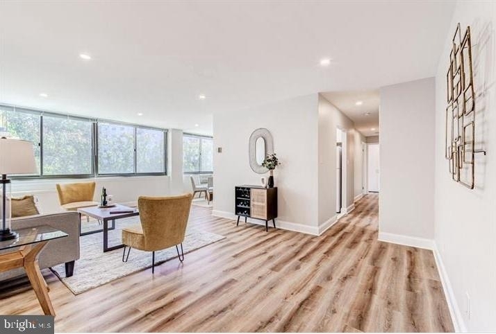 600 Roosevelt Boulevard - Photo 2