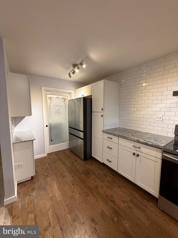 231 Lake Caroline Drive - Photo 9