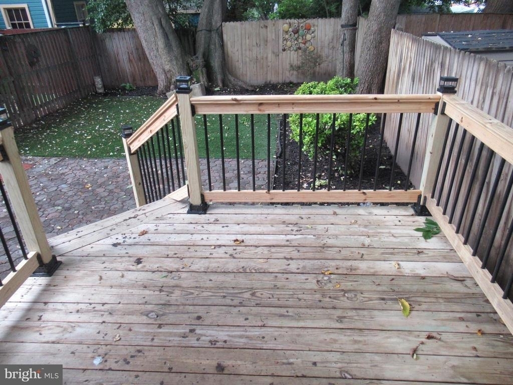 1304 Princess Street - Photo 21