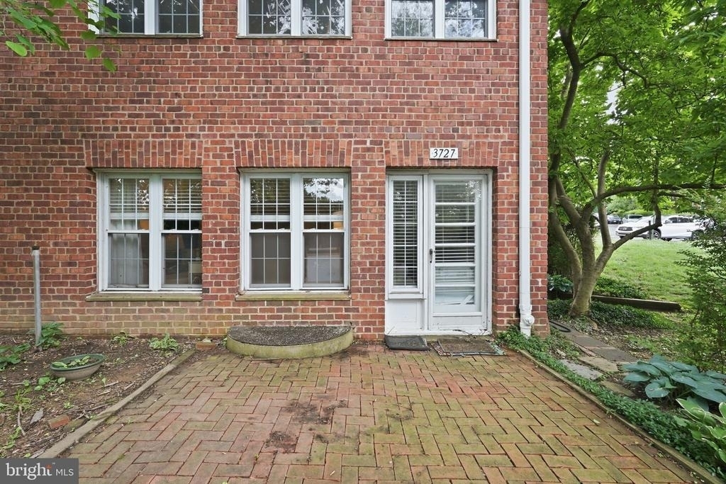 3727 Lyons Lane - Photo 18
