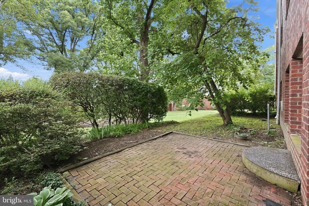 3727 Lyons Lane - Photo 17