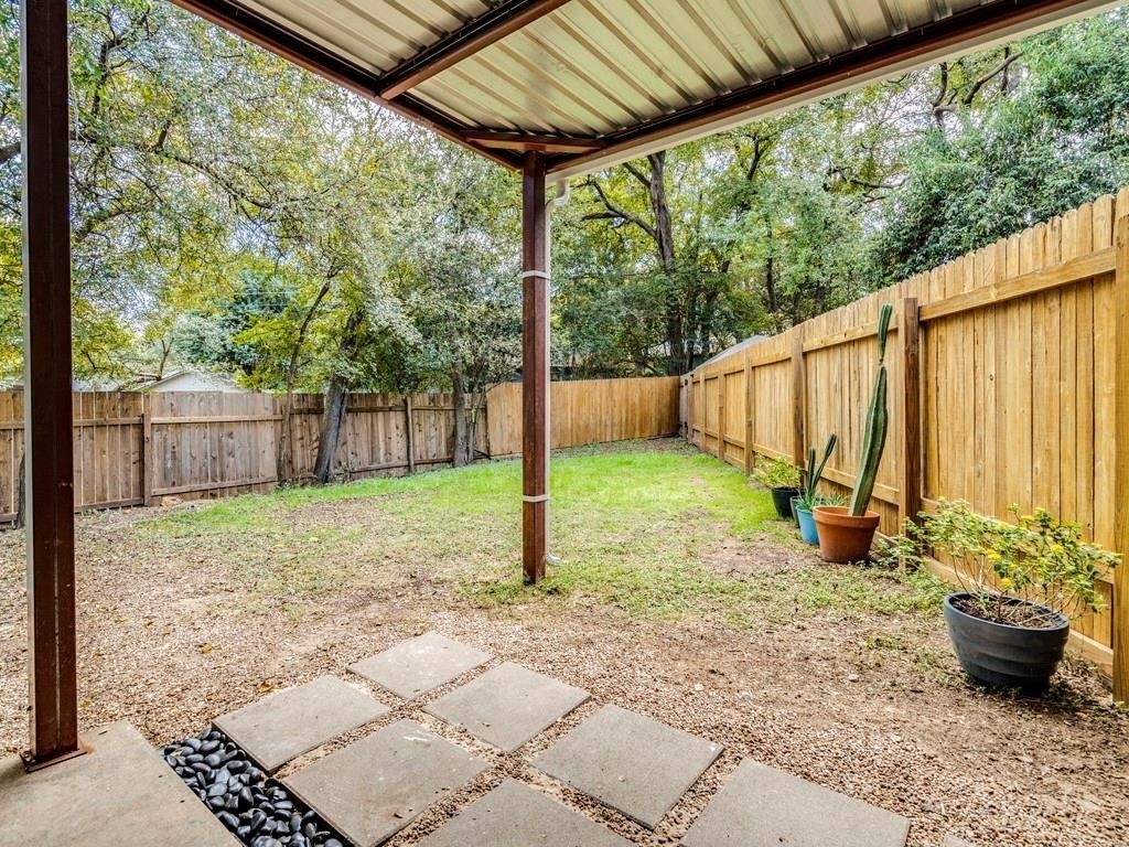 1607 Valleyridge Dr - Photo 10