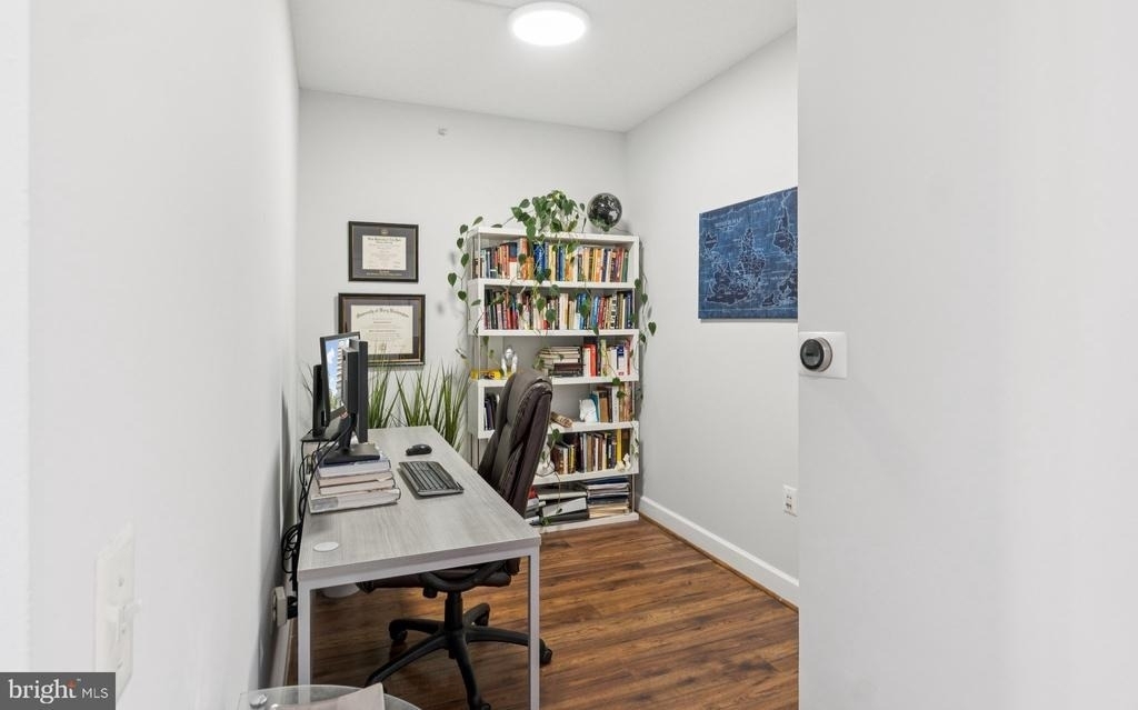 3650 S Glebe Road - Photo 12
