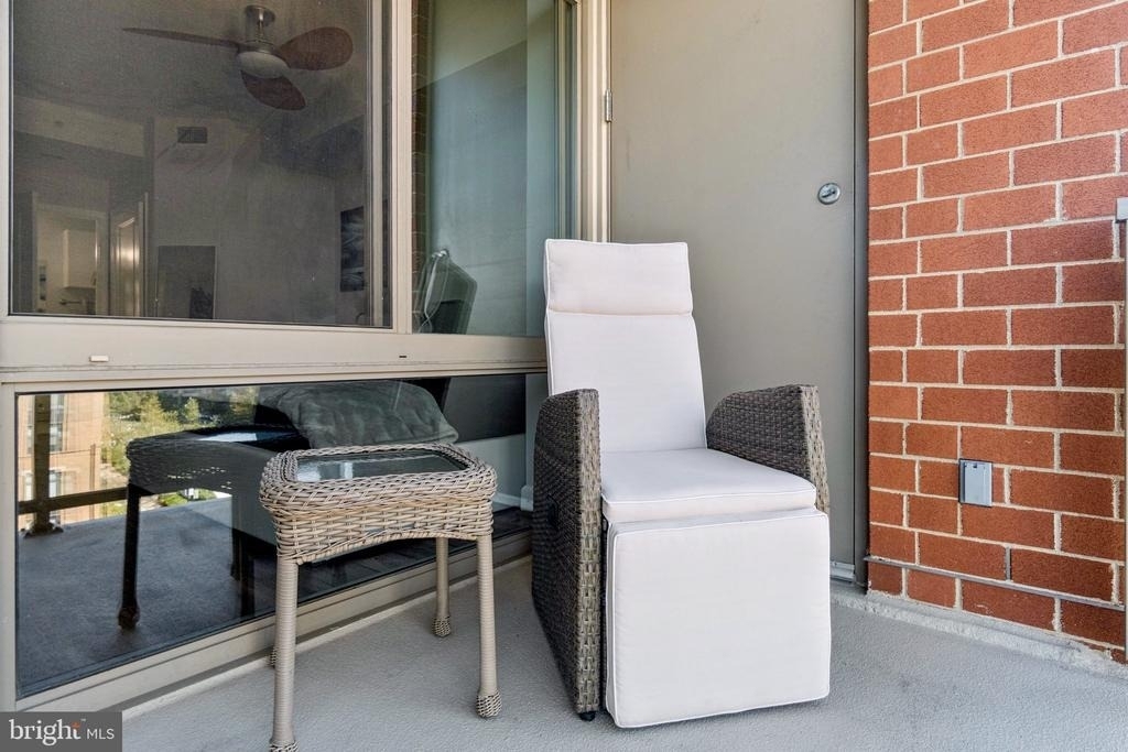 3650 S Glebe Road - Photo 17