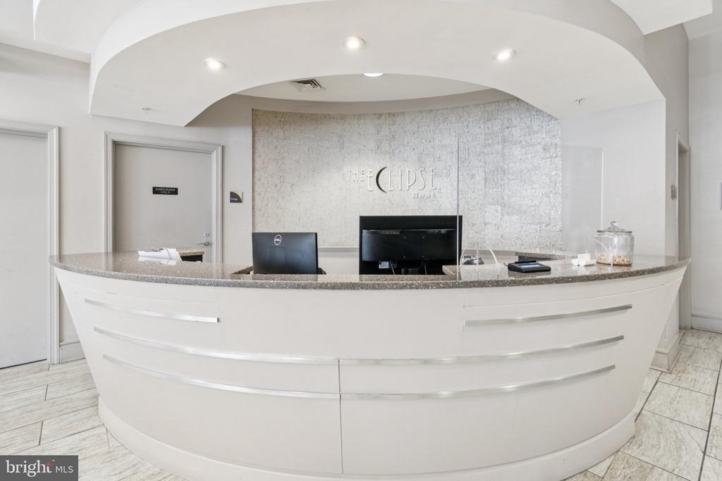 3650 S Glebe Road - Photo 35