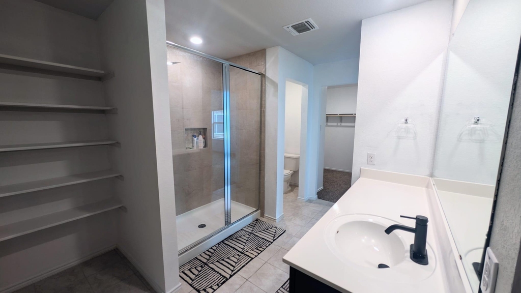 154 Hammond Ct - Photo 4