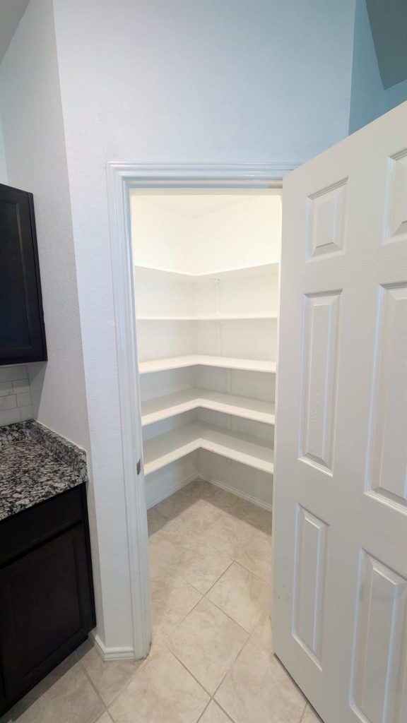 154 Hammond Ct - Photo 13
