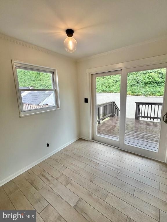 1326 S Columbus Street - Photo 5