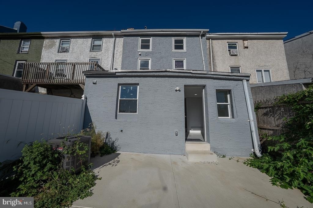 4520 Baker Street - Photo 41