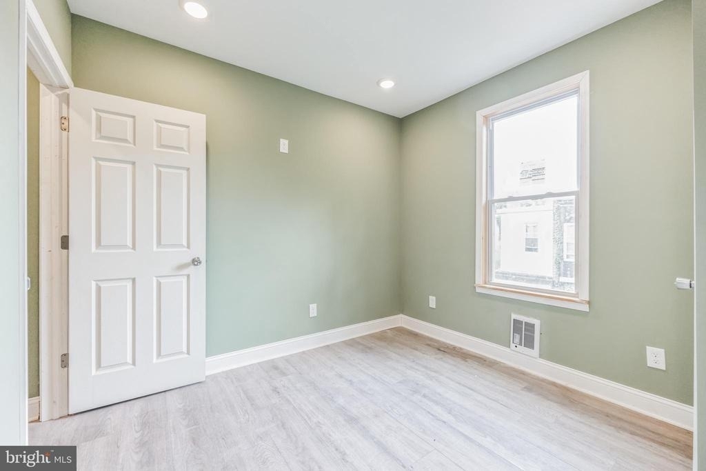 2824 N 22nd Street - Photo 12