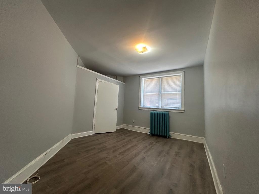 1860 Wakeling Street - Photo 3