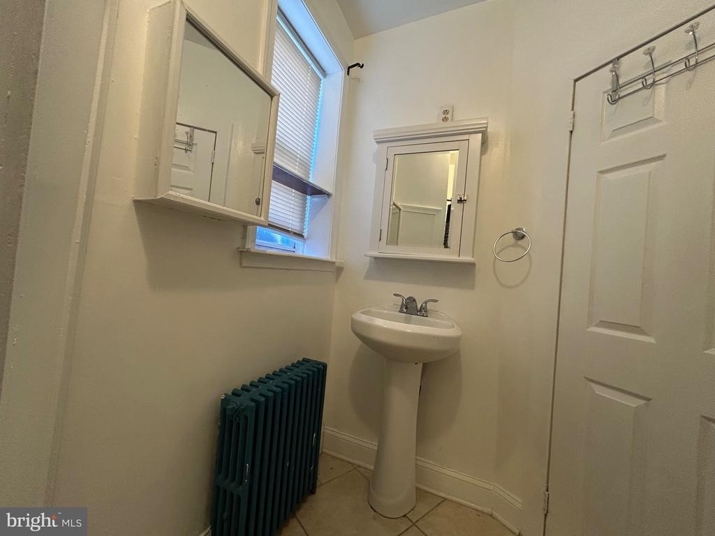 1860 Wakeling Street - Photo 4