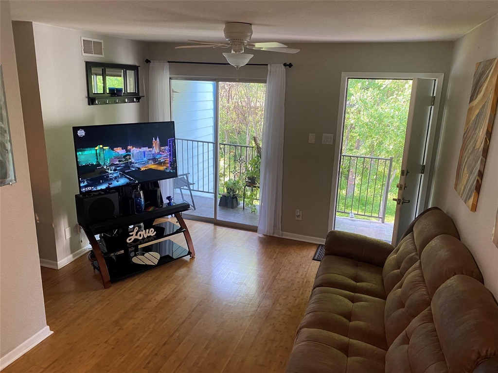 3204 Menchaca Rd - Photo 1