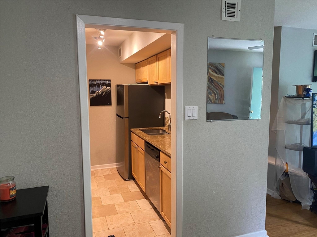 3204 Menchaca Rd - Photo 16