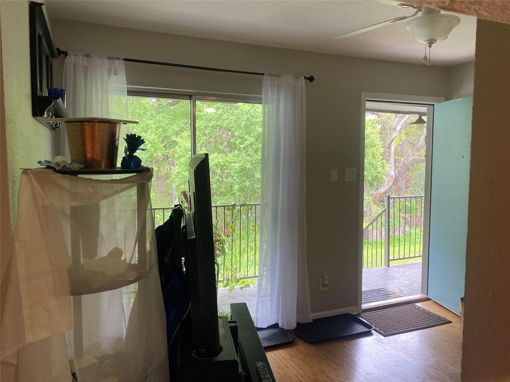 3204 Menchaca Rd - Photo 23